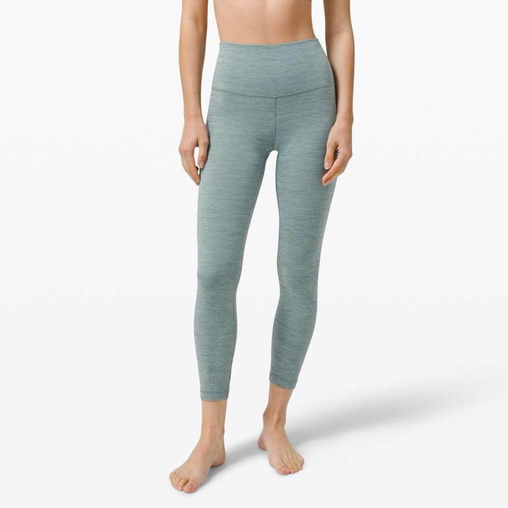 Lululemon Align Pant 25"
Heathered Tidewater Teal Size 4